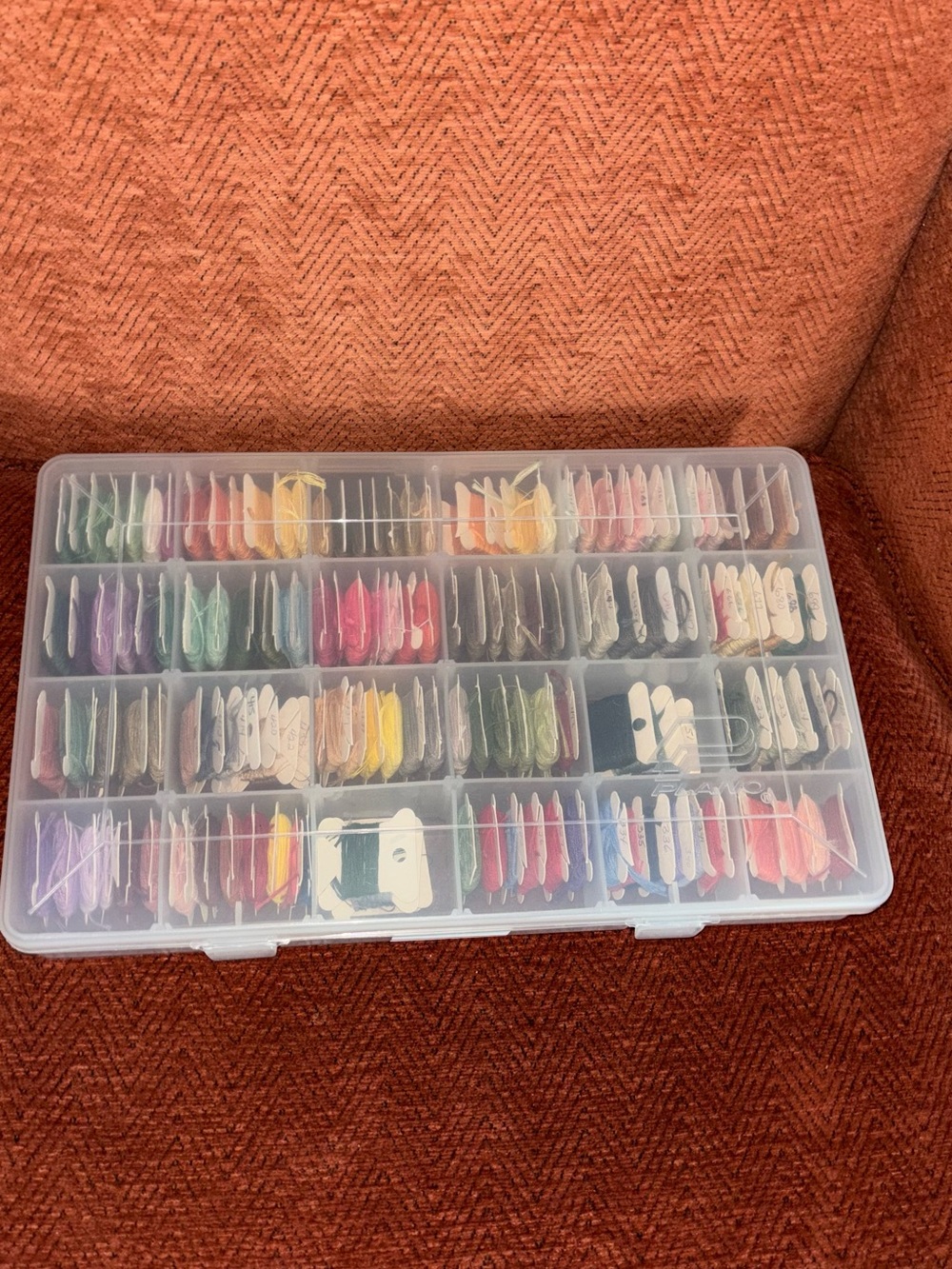 Assorted Embroidery Thread and Organizer Pack  Approximately 300 Cards of Thread - Picture 6 of 9